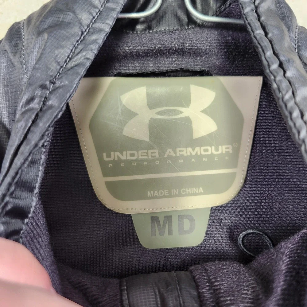 Under‎ Armour Puffer Vest Women Medium Black Quilted Full Zip Water Resistant
